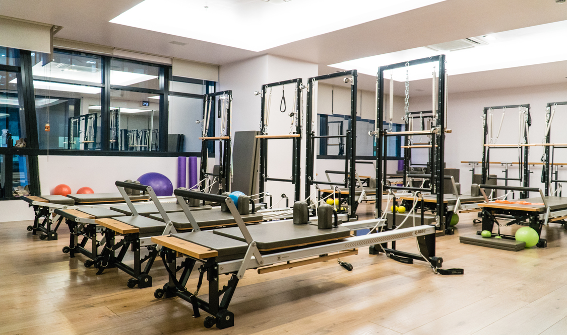 One STOTT Pilates REFORMER Group Class