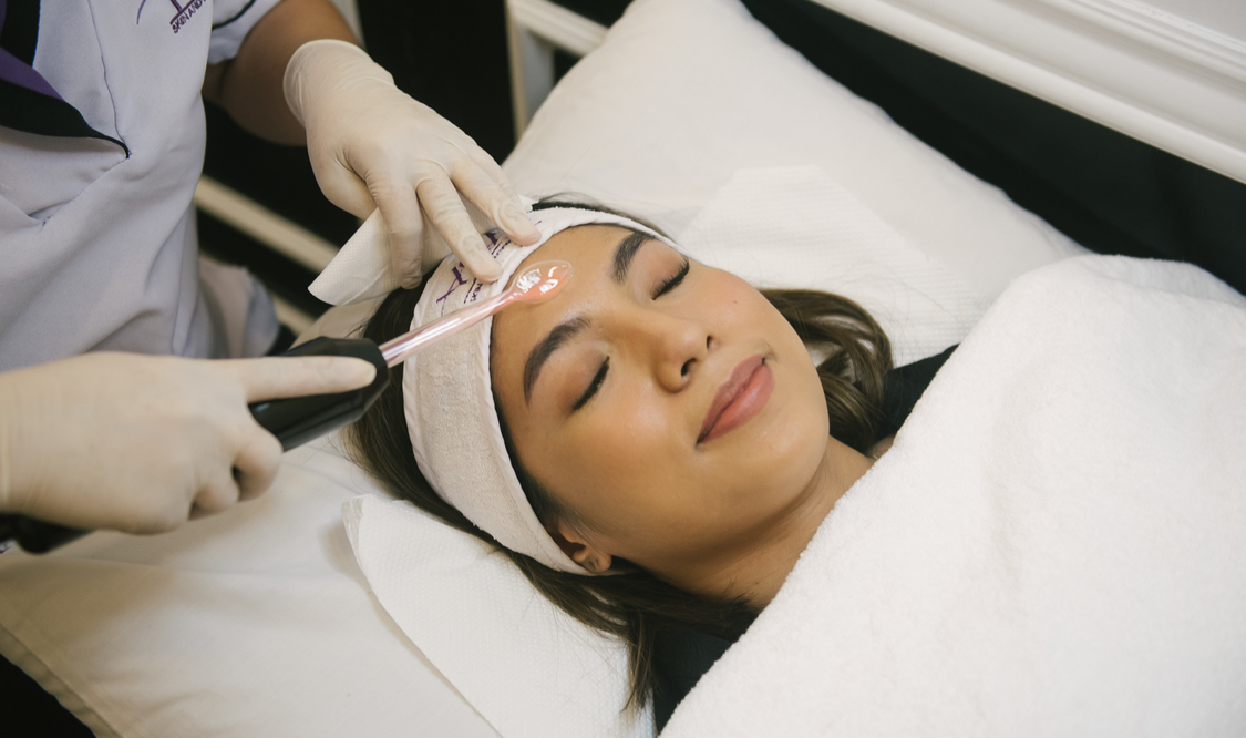 deep cleansing facial with extraction at home